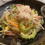 燻製沖縄料理 かびら亭 - 