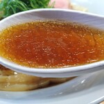 世田谷製麺所 - アニマルオフの魚介スープ