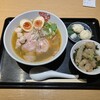 #新宿地下ラーメン