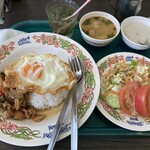 タイ国料理 ゲウチャイ - 