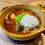 カフェ ヒュッゲ - 土鍋のシチュードハンバーグ（1,980円）
