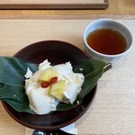 鈴懸 - 杏仁豆腐　７８０円