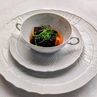 マダム・トキ - 丹波黒どりのムースを詰めたフレッシュモリーユ茸春香るロワイヤル