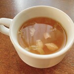 ハンバーグダイニング たくみ - 日替わりスープ(コンソメスープでした)