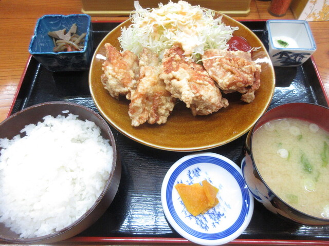 鈴木食堂 &ndash; 羽後本荘の地元定食と温かい雰囲気【秋田・由利本荘】