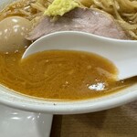 煮干しつけ麺 宮元 - 宮元さんでは珍しい豚ベースの味噌ラーメン