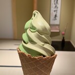 升半茶店 - 抹茶・ほうじ茶ミックスソフト