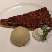 37 Steakhouse & Bar - 