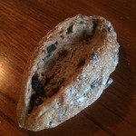 アム フルス - フルヒテブロート　260円