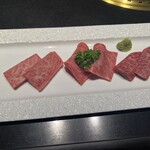 仙台牛焼肉 花牛 - 