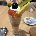 イタガキ フルーツ カフェ - 