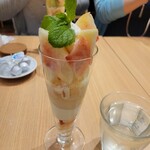 イタガキ フルーツ カフェ - 