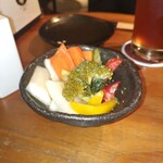高田馬場タップルーム - 5種の野菜の和風ピクルス