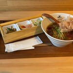 削節本舗 伊勢和 - UMAMI醤油のらぁ麺