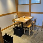 削節本舗 伊勢和 - 店内（イートインスペース）