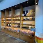 削節本舗 伊勢和 - 店内（売店）