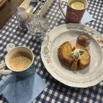 Peter Rabbit Garden Cafe - 