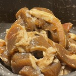 松尾ジンギスカン - ラムジンギスカン（野菜付）　1980円（税込）