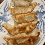 Taiwan Ryourie Igyouchuu - 焼き餃子