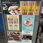 カフェ マチルダ - 入口看板