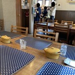 ドゥブルベ・ボレロ - 店内