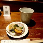 Rakuten - 芋焼酎 黒霧島 お湯割り 550円