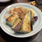 肉の雷橋 - 野菜盛　③なす