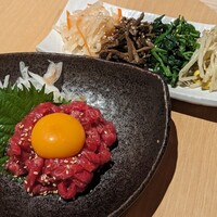 近江うし焼肉 にくTATSU 銀座店 - 