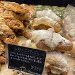 BAKERY＆PUBLIC PENNY LANE - 