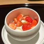 眞善美 - 杏仁豆腐　苺