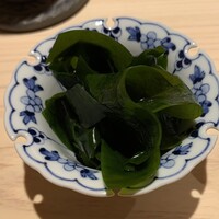 鮨 由う - 