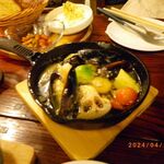 야사이가 오이시이 다이닝 LONGING HOUSE 큐우카루이자와