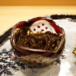 鮨 大門 - ◆魚津産のもずく酢
      噛んで頂くもずくって、、こんなにも太くて味のあるもずくは頂いたことがない。