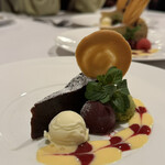 サラマンジェ ドゥ カジノ - 