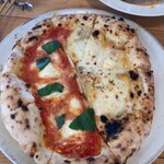 244156513 - マルゲリータとゴルゴンゾーラのpizza