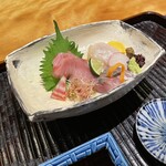 Sambunrou - 天然鮮魚の盛り合わせ。美味し。