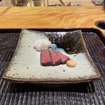 三分楼 - あか牛ランプの炭火焼き もやしの擦り流し。美味し。