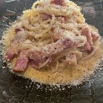 Parabola Cuisine ＆ Bar - カルボナーラ