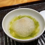 三分楼 - 自家製からすみ餅 磯辺出汁。美味し。