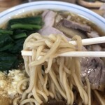 Ramen Takao - 中細麺、＋ホウレン草、刻みニンニク