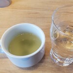 ガスト - 無料の中華風スープと水