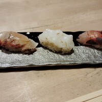 鮨 大門 - タイ、剣先イカ、アジ