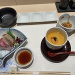 Tempura Shabu Shabu Kaiseki Nakatsugawa - お刺身、茶碗蒸し、切り干し大根