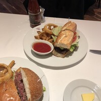 ウルフギャング・ステーキハウス シグニチャー - 
