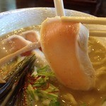 麺や しき - らぁ祭限定　濃厚白湯（880円）鶏チャーシューフルリフト