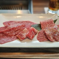 焼肉うしごろ 新宿三丁目店 - 