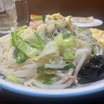 金裕餃子房 - その横顔に惚れちまうぜっ