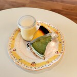 のえる - プリン、ベイクドチーズケーキ、抹茶のボーダーレアチーズケーキ