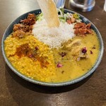 Curry bar nidomi - 