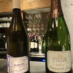 神泉 遠藤利三郎商店 - ミュスカ（左）スパークリング（右）